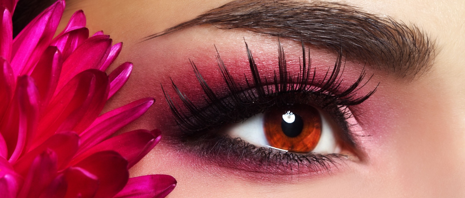 Striking eye lashes that have been lifted and tinted